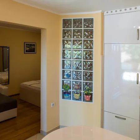 Apartman Ana *