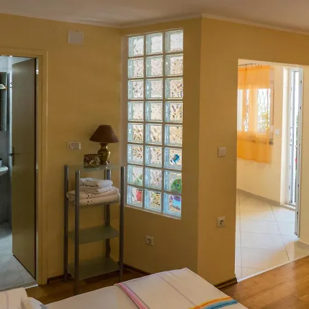 Apartman Ana *